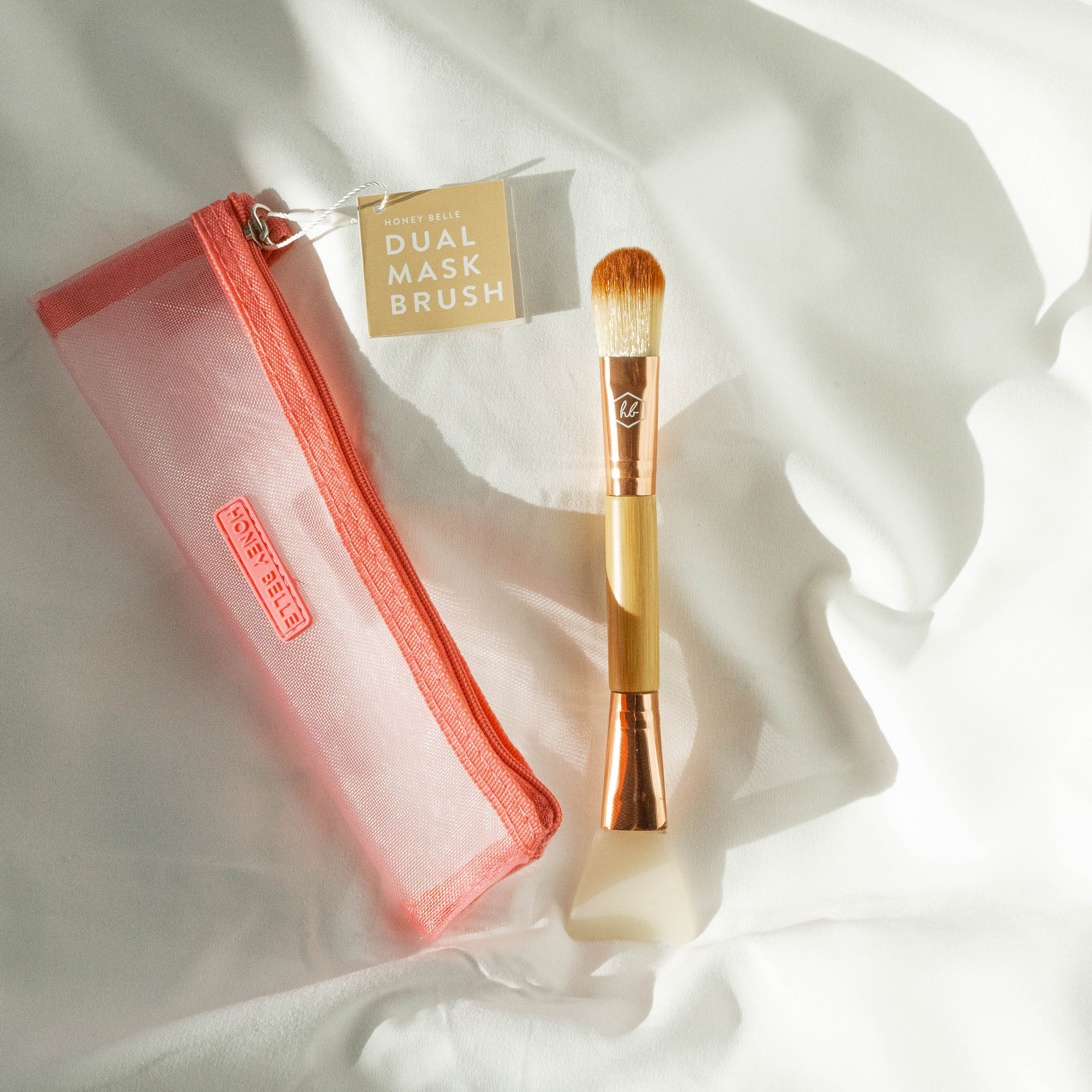 Dual Mask Brush – Honey Belle
